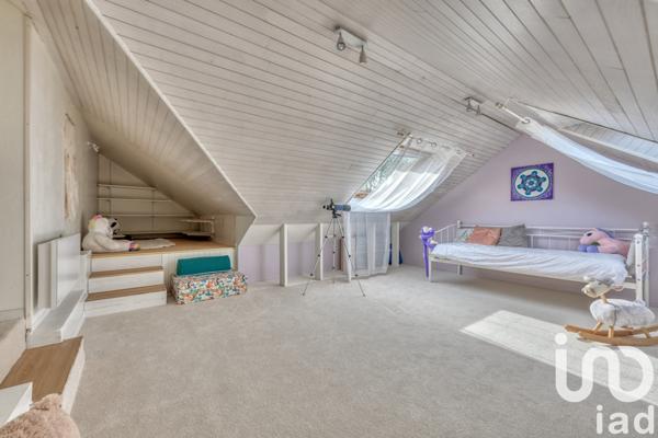 Maison à vendre 8 pièces 168 m² Saint-Thibault-des-Vignes