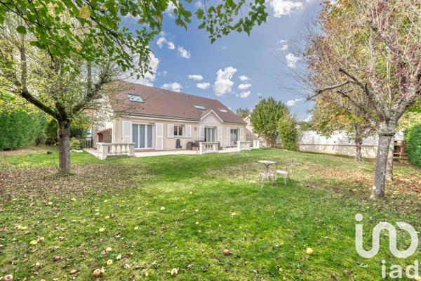 Maison à vendre 8 pièces 168 m² Saint-Thibault-des-Vignes