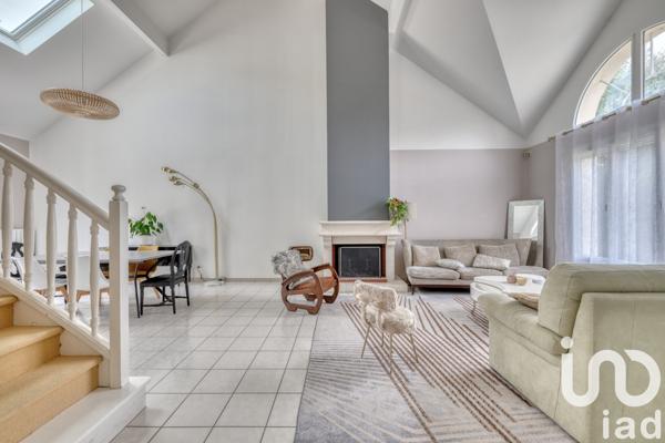 Maison à vendre 8 pièces 168 m² Saint-Thibault-des-Vignes