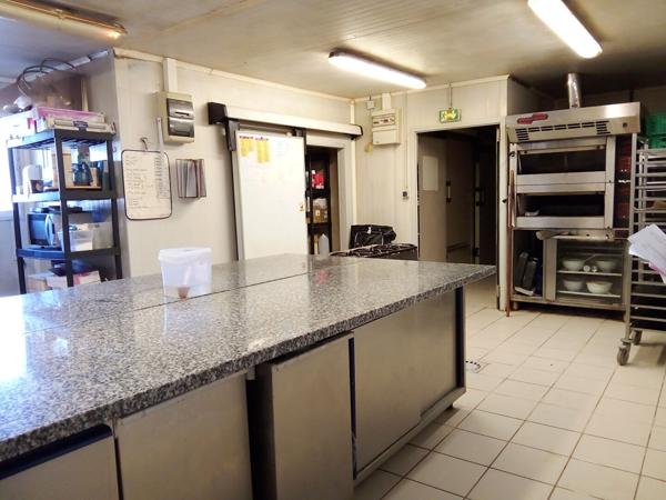 Fonds de commerce à CEDER