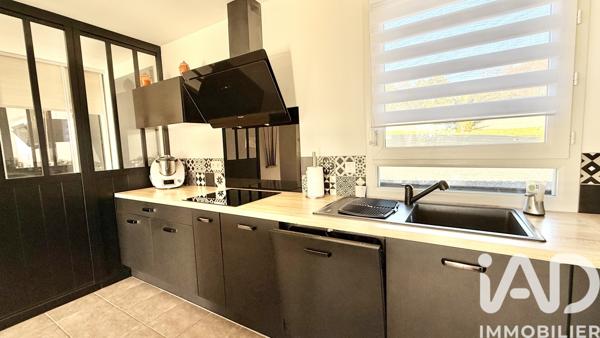 Maison à vendre 5 pièces 122 m² Saint-Savin