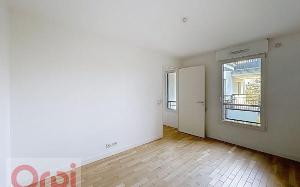 Appartement à vendre    2 pièces • 44,38 m2 Châtillon