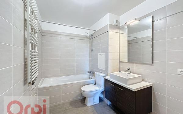 Appartement à vendre    2 pièces • 44,38 m2 Châtillon