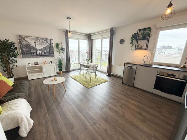 Appartement Cergy 3 pièce(s) 52.10 m2 €233 000 ** - Référence 2290