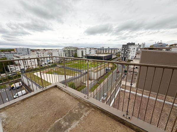 Appartement Cergy 3 pièce(s) 52.10 m2 €233 000 ** - Référence 2290