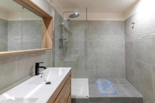 Maison 171 359 € Moissac 8 p 165 m² DPE E