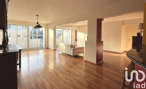 Appartement 4 pièces de 111 m² à Poitiers (86000)