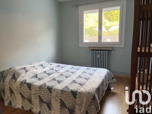 Appartement 4 pièces de 111 m² à Poitiers (86000)