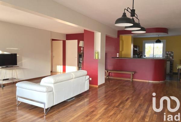 Appartement 4 pièces de 111 m² à Poitiers (86000)