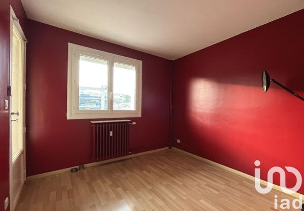 Appartement 4 pièces de 111 m² à Poitiers (86000)