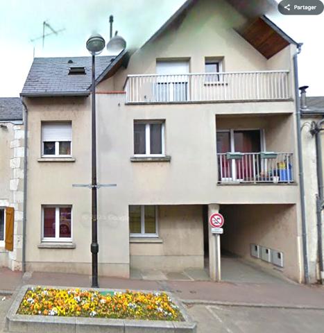 Appartement avec balcon et parking Saint Jean De La Ruelle 2 pièce(s) 50.10 m2