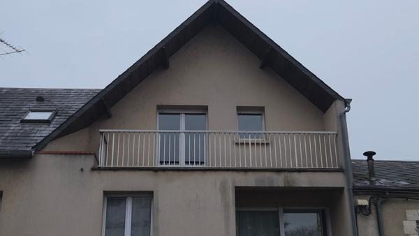 Appartement avec balcon et parking Saint Jean De La Ruelle 2 pièce(s) 50.10 m2