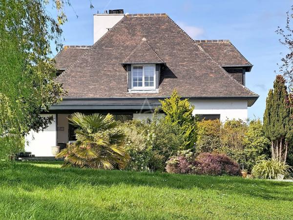 Maison 6 chambres à Pont-l’Évêque – Piscine & vie de plain-pied