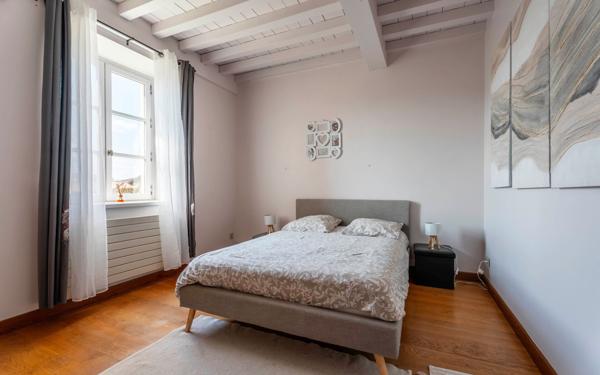 Maison à vendre    7 pièces •  Saint-Germain-sur-l'Arbresle