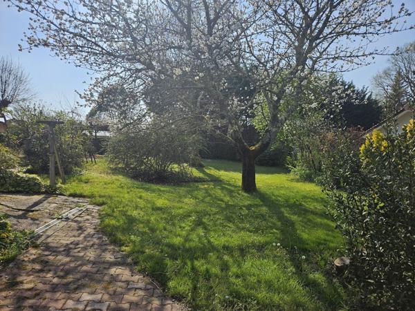 Terrain à bâtir ~780 m² - Garage double