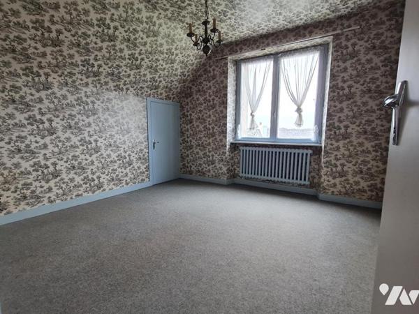 2068 - MORLAIX - MAISON AVEC HABITABILITE PLAIN PIED - 4 CHAMBRES - TERRAIN ARBORE 1727M²