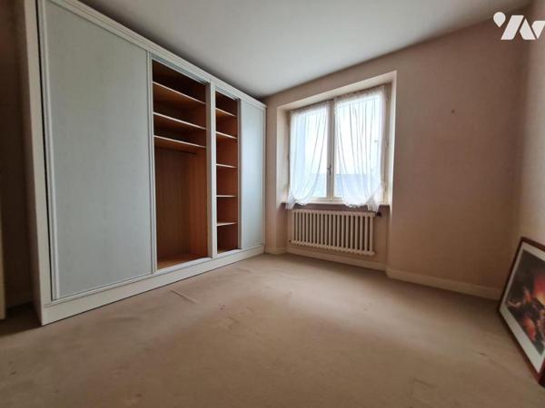 2068 - MORLAIX - MAISON AVEC HABITABILITE PLAIN PIED - 4 CHAMBRES - TERRAIN ARBORE 1727M²