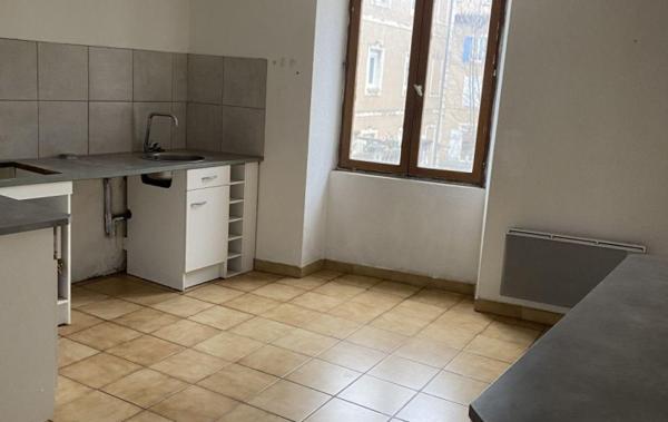 Vente Immeuble à rafraîchir Saint-ambroix   