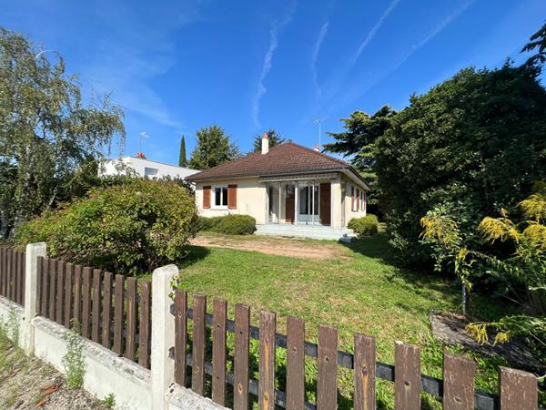 PROCHE ORLEANS ST-Marceau - Maison 4 pièces de 100 m²