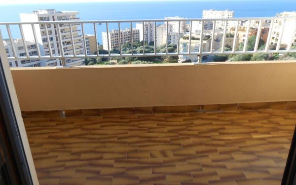 Appartement à louer    1 pièce •  Ajaccio