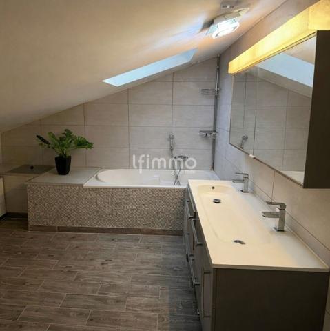 Maison 5 pièces à Delle