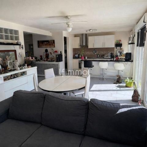 Maison 5 pièces à Delle