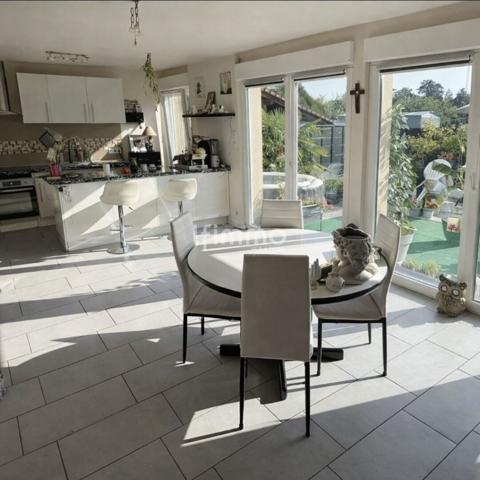 Maison 5 pièces à Delle