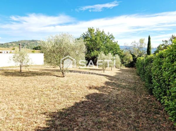 Douceur de vivre en Provence : maison avec vue sur le Luberon