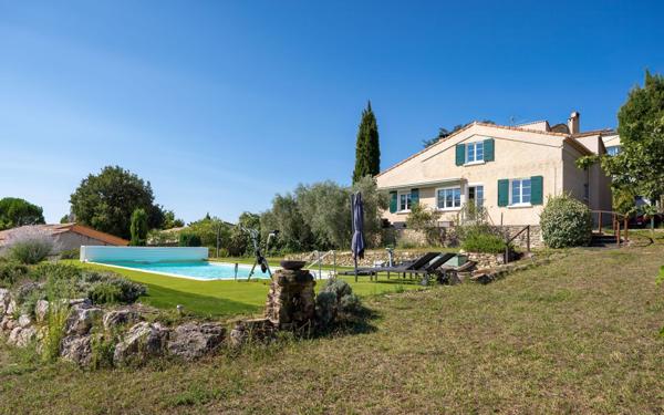 Maison à vendre    4 pièces • 115 m2 Pierrevert