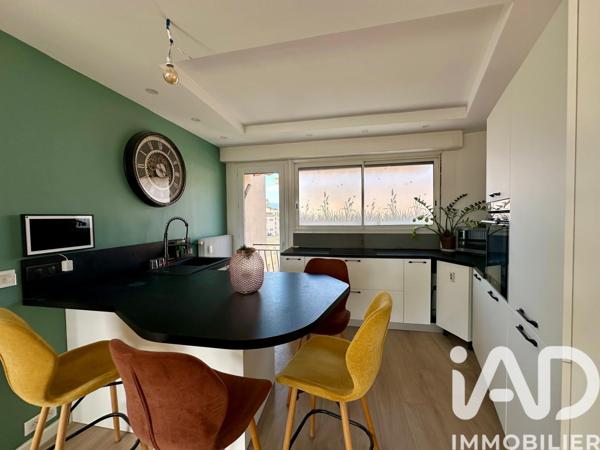 Appartement à vendre 4 pièces 87 m² Mouans-Sartoux