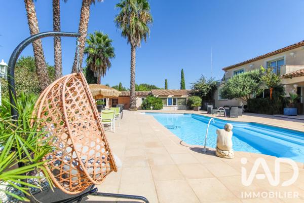 Maison à vendre 8 pièces 264,15 m² Roquebrune-sur-Argens
