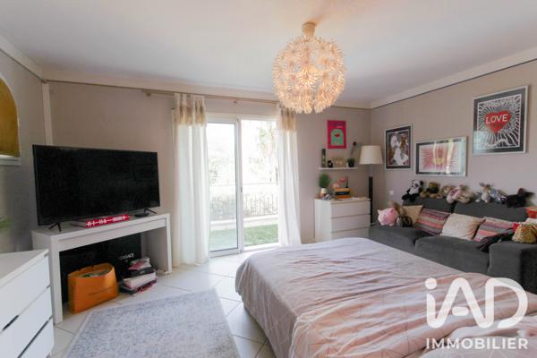Maison à vendre 8 pièces 264,15 m² Roquebrune-sur-Argens