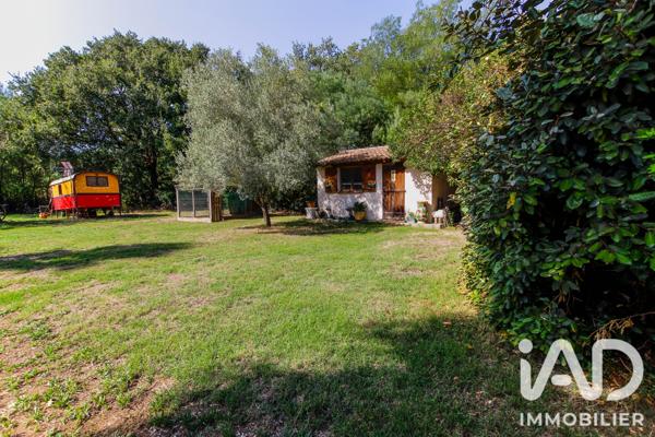 Maison à vendre 8 pièces 264,15 m² Roquebrune-sur-Argens