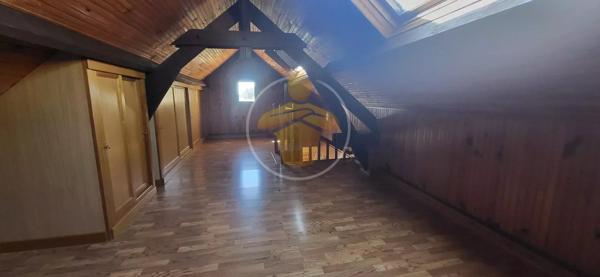 Vente                                                      Maison
                        
                     5 pièces                      75 m2                     à Sinceny