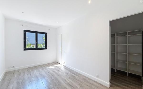 Maison à vendre    5 pièces • 176 m2 Alata