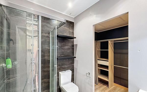 Maison à vendre    5 pièces • 176 m2 Alata