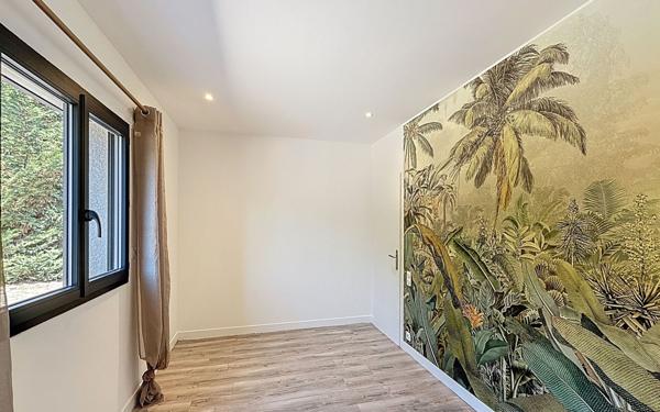 Maison à vendre    5 pièces • 176 m2 Alata