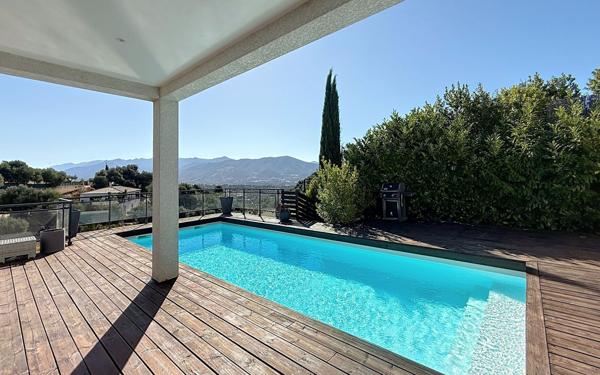 Maison à vendre    5 pièces • 176 m2 Alata