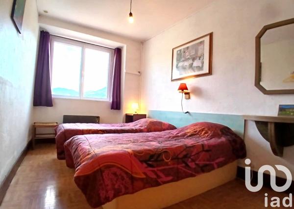 Maison d’architecte 14 pièces de 238 m² à Puivert (11230)