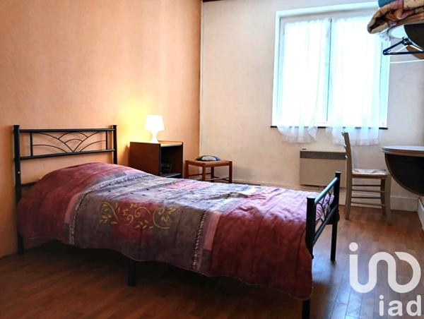 Maison d’architecte 14 pièces de 238 m² à Puivert (11230)