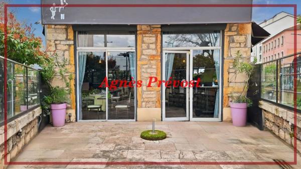 Commerce à vendre 4 pièces de 165 m²