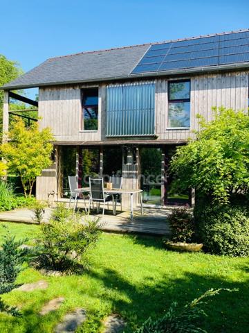Maison en Bois à vendre 9 pièces LE TREHOU (29)