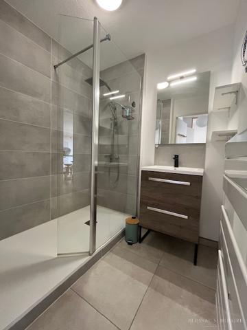 POITIERS T2 bis MEUBLE AVEC PARKING