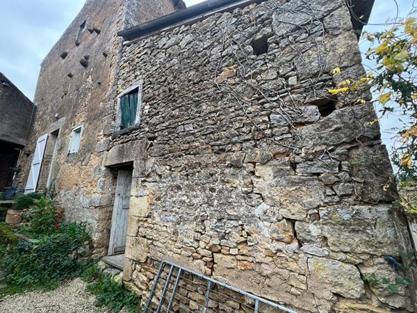 Maison 73m²  Gençay centre