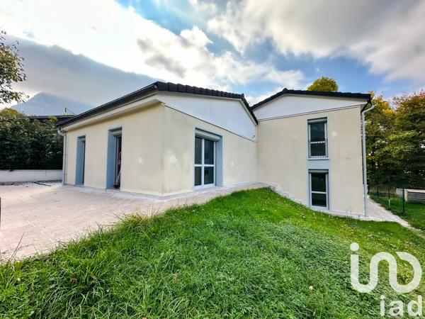 Maison à vendre 5 pièces 115 m² Saint-Laurent-du-Pont