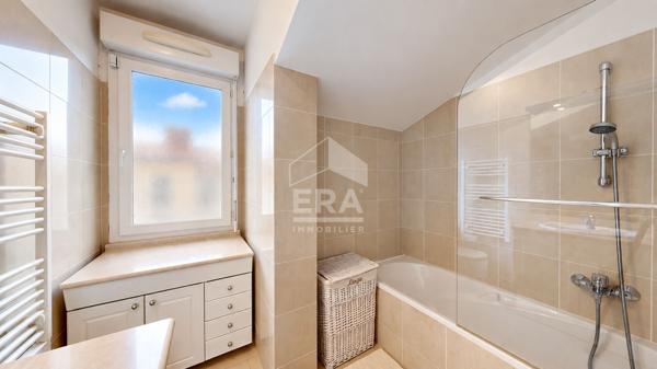 NICE - MUSICIENS : JOLI 3 PIÈCES EN DUPLEX AVEC TERRASSE