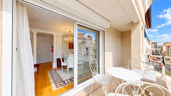 NICE - MUSICIENS : JOLI 3 PIÈCES EN DUPLEX AVEC TERRASSE
