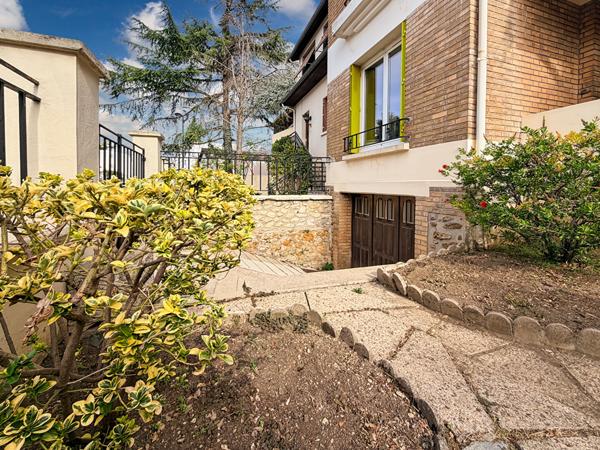 Maison 4 pièces - Fontenay-sous-Bois - Secteur Victor Hugo/Plateau