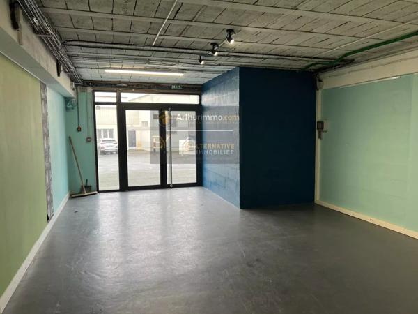 Location Local industriel 1 pièces 125 m2 à Vitré