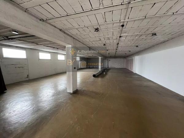 Location Local industriel 1 pièces 125 m2 à Vitré